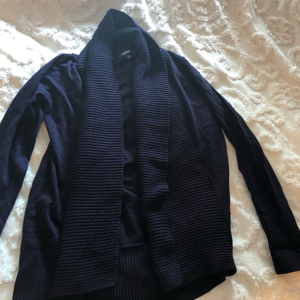 Sweater /cardigan